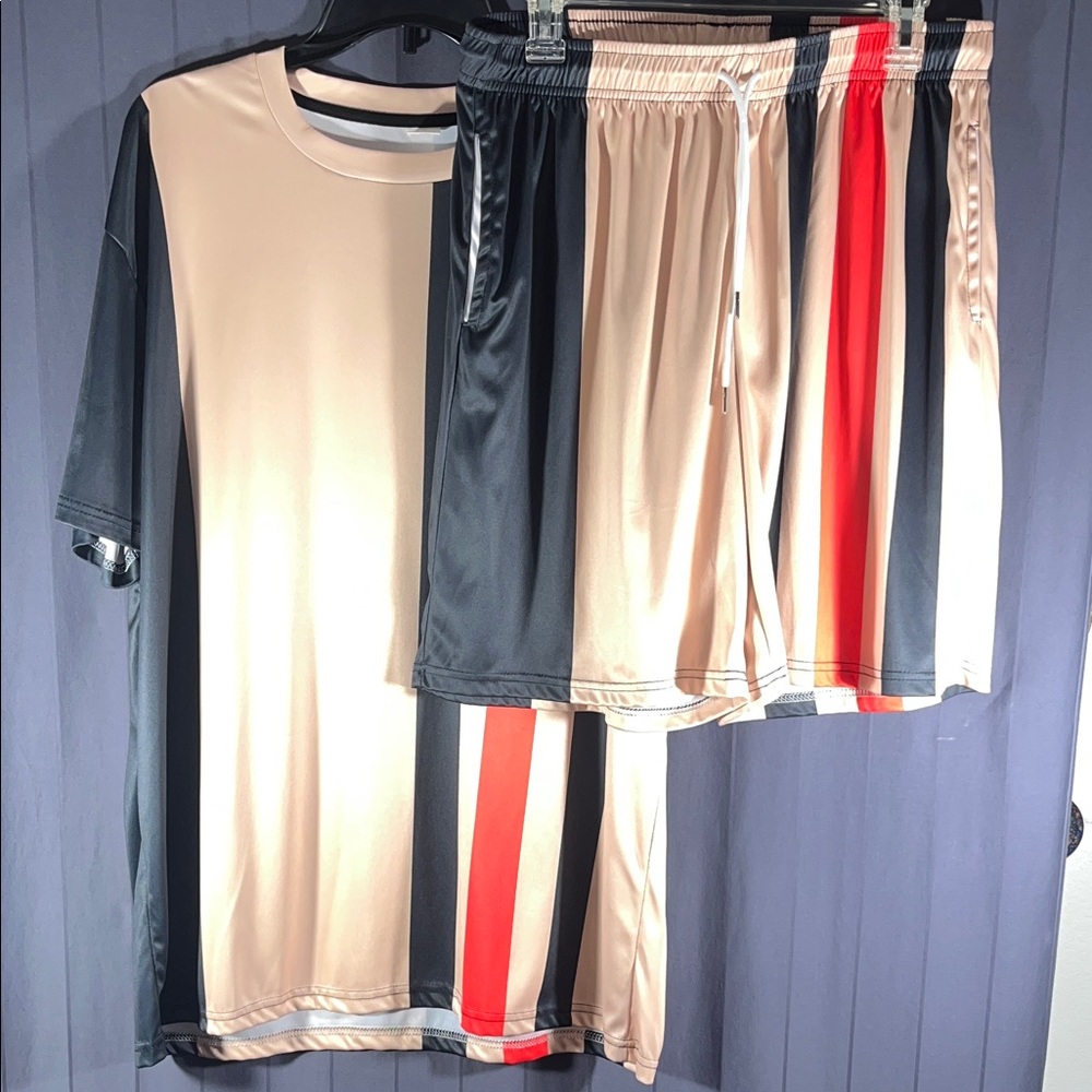 NWOT Men's Two-Piece Striped T-shirt & Shorts Loungewear 2XL
